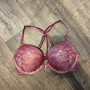 Brand New Victoria Secret Bombshell Bra 32C